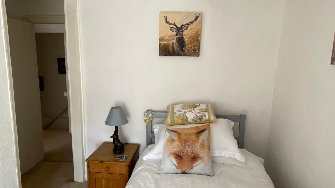Cosy Nook Thatched With Exmoor Views Holiday home North Molton