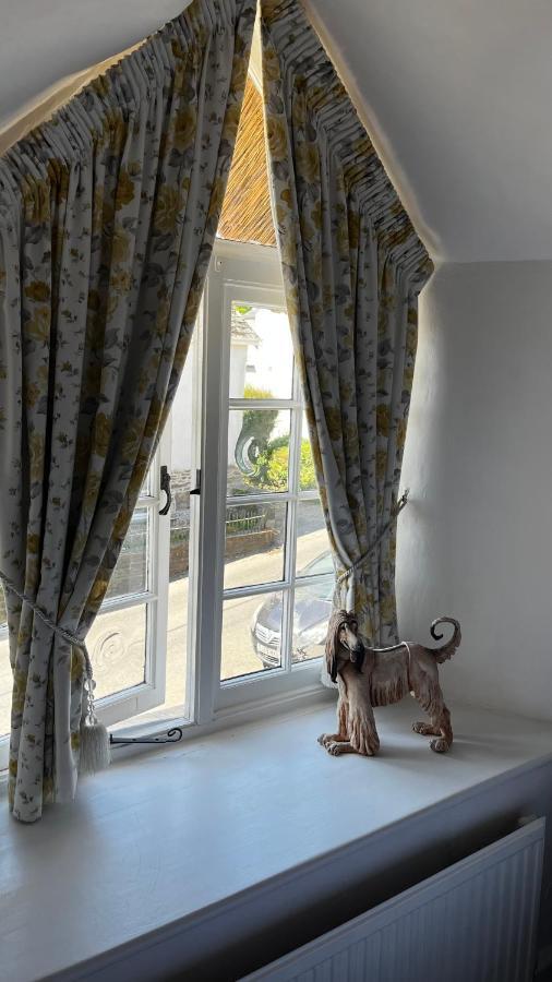 Holiday home Cosy Nook Thatched With Exmoor Views *